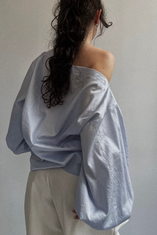 JANUE-archetype-indulging-top-blue-satin-cotton-€295